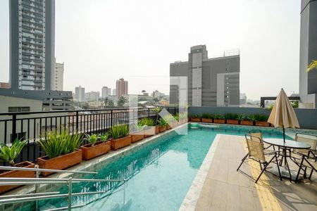 Apartamento para alugar com 39m², 1 quarto e 1 vaga Apartamento para alugar com 39m², 1 quarto e 1 vagaÁrea comum - Piscina