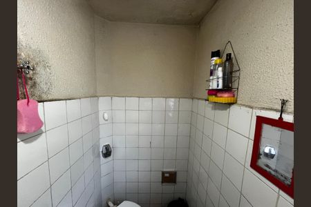 Casa à venda com 400m², 4 quartos e 2 vagasBanheiro Social