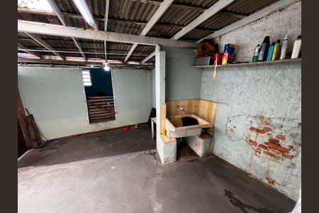 Casa à venda com 400m², 4 quartos e 2 vagasCasa 3 - Lavanderia