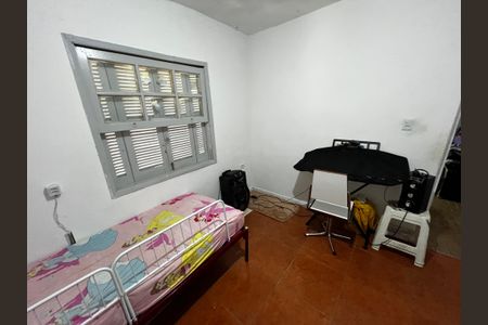 Casa à venda com 400m², 4 quartos e 2 vagasCasa 2 - Quarto