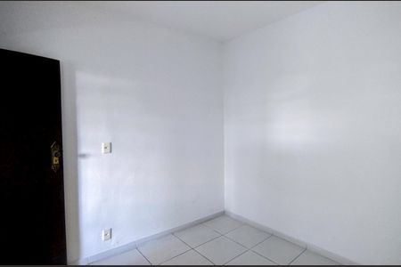 Apartamento para alugar com 45m², 2 quartos e sem vaga Apartamento para alugar com 45m², 2 quartos e sem vagaQuarto