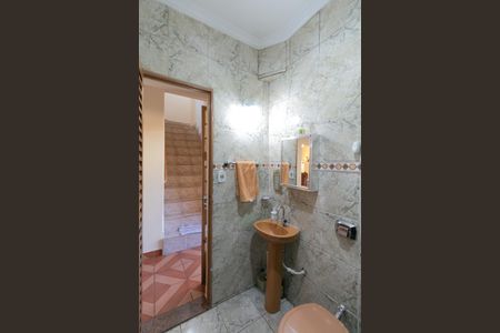 Casa à venda com 360m², 4 quartos e 2 vagasBanheiro Social