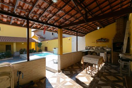 Casa à venda com 360m², 4 quartos e 2 vagasÁrea comum