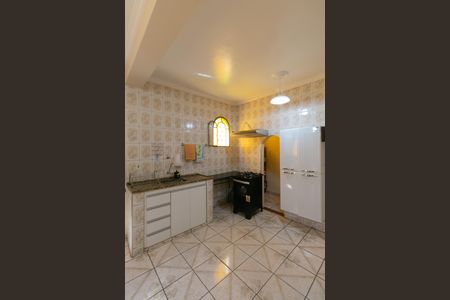 Casa à venda com 360m², 4 quartos e 2 vagasCozinha