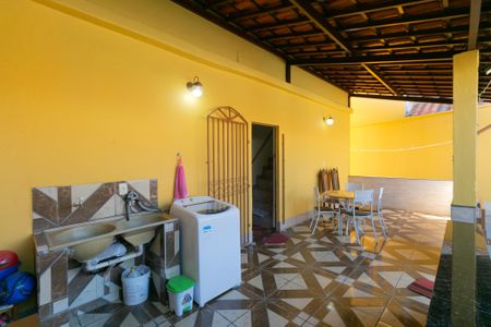 Casa à venda com 360m², 4 quartos e 2 vagasÁrea de Serviço