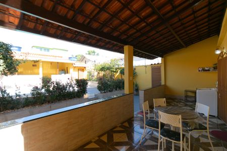 Casa à venda com 360m², 4 quartos e 2 vagasÁrea comum