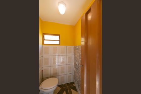 Casa à venda com 360m², 4 quartos e 2 vagasBanheiro de Serviço