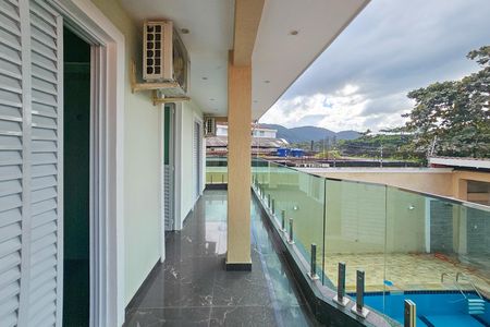 Apartamento para alugar com 350m², 4 quartos e 4 vagas Apartamento para alugar com 350m², 4 quartos e 4 vagasVaranda da Suíte 4