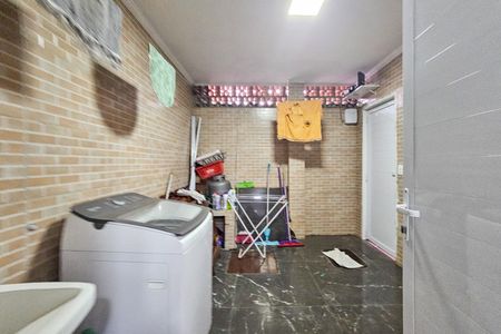 Apartamento para alugar com 350m², 4 quartos e 4 vagas Apartamento para alugar com 350m², 4 quartos e 4 vagasÁrea de serviço