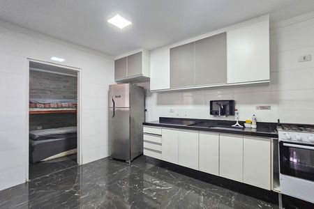 Apartamento para alugar com 350m², 4 quartos e 4 vagas Apartamento para alugar com 350m², 4 quartos e 4 vagasCozinha