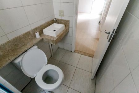 Apartamento para alugar com 44m², 2 quartos e sem vagaBanheiro