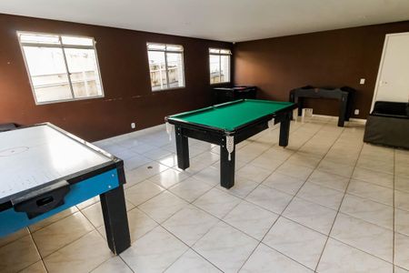 Apartamento para alugar com 44m², 2 quartos e sem vagaÁrea comum