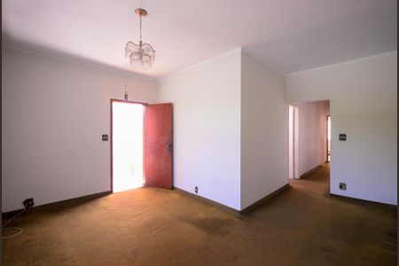 Casa à venda com 152m², 3 quartos e 4 vagasSala