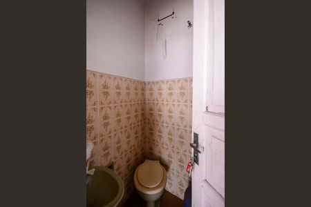 Casa à venda com 152m², 3 quartos e 4 vagasBanheiro de Serviço