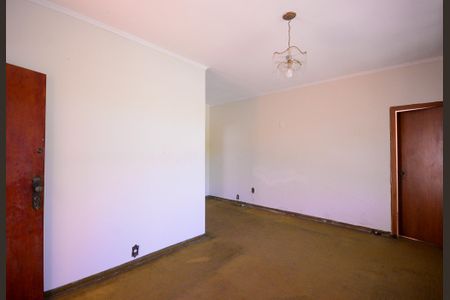 Casa à venda com 152m², 3 quartos e 4 vagasSala