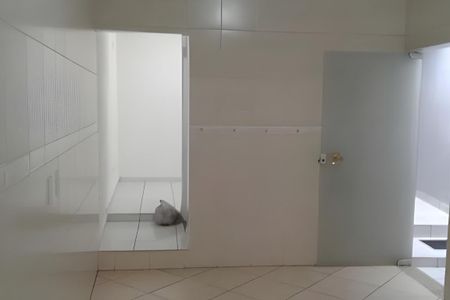Casa à venda com 242m², 3 quartos e 2 vagas