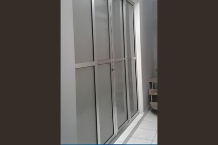 Casa à venda com 242m², 3 quartos e 2 vagas