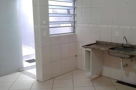 Casa à venda com 242m², 3 quartos e 2 vagas