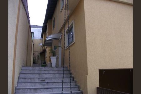 Casa à venda com 75m², 2 quartos e 2 vagas