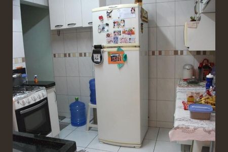 Casa à venda com 75m², 2 quartos e 2 vagas