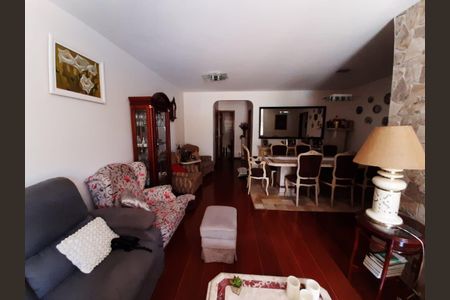 Apartamento à venda com 157m², 4 quartos e sem vaga