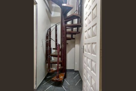 Casa à venda com 172m², 5 quartos e 3 vagas