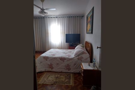 Casa à venda com 172m², 5 quartos e 3 vagas