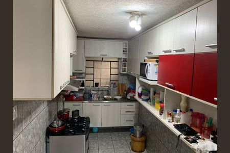 Casa à venda com 172m², 5 quartos e 3 vagas