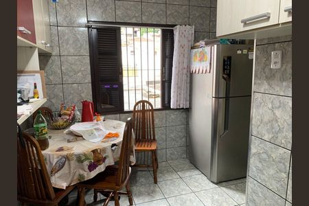 Casa à venda com 172m², 5 quartos e 3 vagas