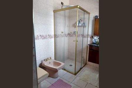 Casa à venda com 172m², 5 quartos e 3 vagas