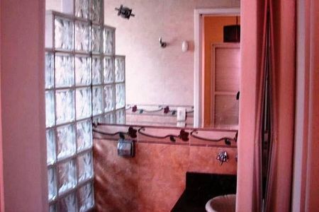 Casa à venda com 260m², 3 quartos e 4 vagas