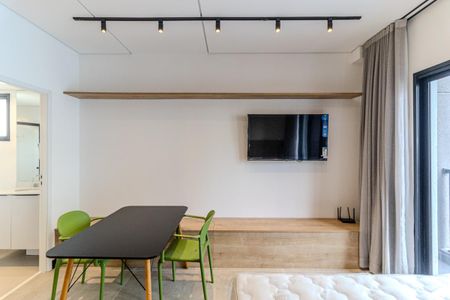 Studio para alugar com 30m², 1 quarto e 1 vaga Studio para alugar com 30m², 1 quarto e 1 vagaStudio