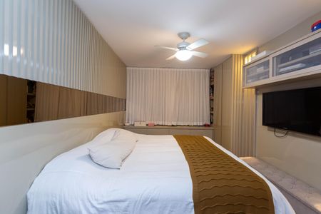 Apartamento à venda com 200m², 4 quartos e 3 vagasSuíte 