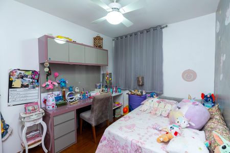 Apartamento à venda com 200m², 4 quartos e 3 vagasQuarto 1