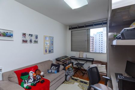Apartamento à venda com 200m², 4 quartos e 3 vagasQuarto 3