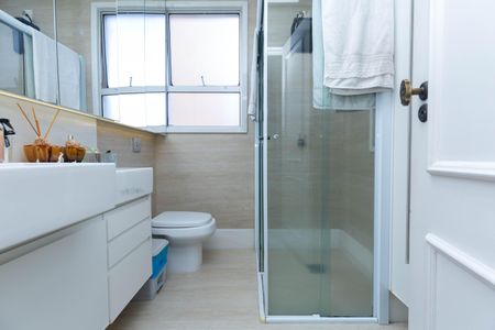 Apartamento à venda com 200m², 4 quartos e 3 vagasBanheiro da Suíte 