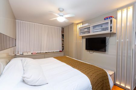 Apartamento à venda com 200m², 4 quartos e 3 vagasSuíte 