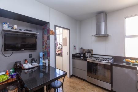 Apartamento à venda com 200m², 4 quartos e 3 vagasCozinha