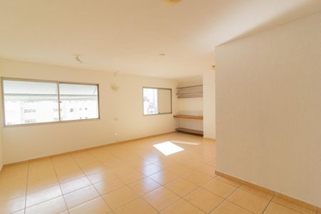 Apartamento à venda com 76m², 2 quartos e 1 vagaSala