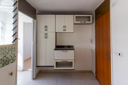 Apartamento à venda com 76m², 2 quartos e 1 vagaCozinha
