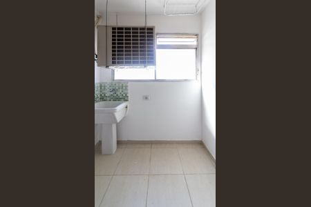 Apartamento à venda com 76m², 2 quartos e 1 vagaÁrea de Serviço