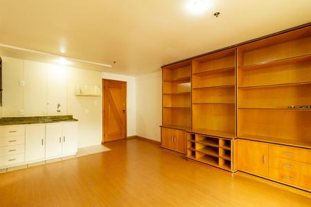 Apartamento à venda com 46m², 1 quarto e 1 vagaSala