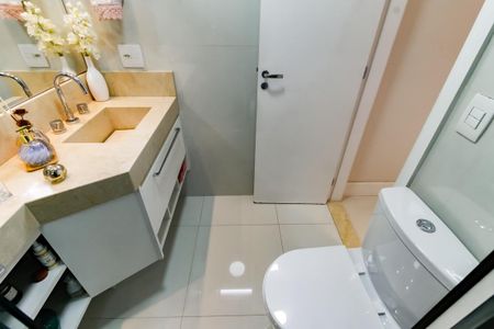 Apartamento à venda com 94m², 2 quartos e 2 vagasBanheiro da Suíte 2