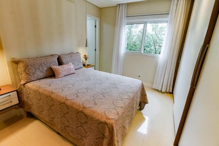 Apartamento à venda com 94m², 2 quartos e 2 vagasSuíte 2