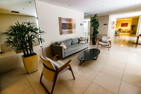 Apartamento à venda com 94m², 2 quartos e 2 vagasHall de entrada