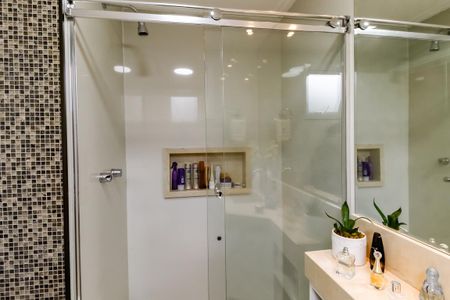 Apartamento à venda com 94m², 2 quartos e 2 vagasBanheiro da Suíte 2