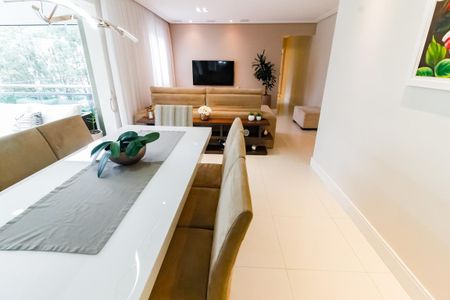 Apartamento à venda com 94m², 2 quartos e 2 vagasSala