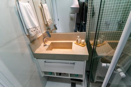 Apartamento à venda com 94m², 2 quartos e 2 vagasBanheiro da Suíte 1