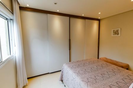 Apartamento à venda com 94m², 2 quartos e 2 vagasSuíte 2 