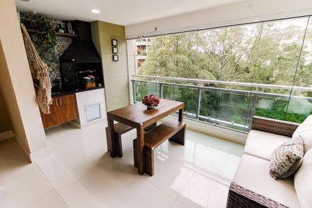 Apartamento à venda com 94m², 2 quartos e 2 vagasVaranda 